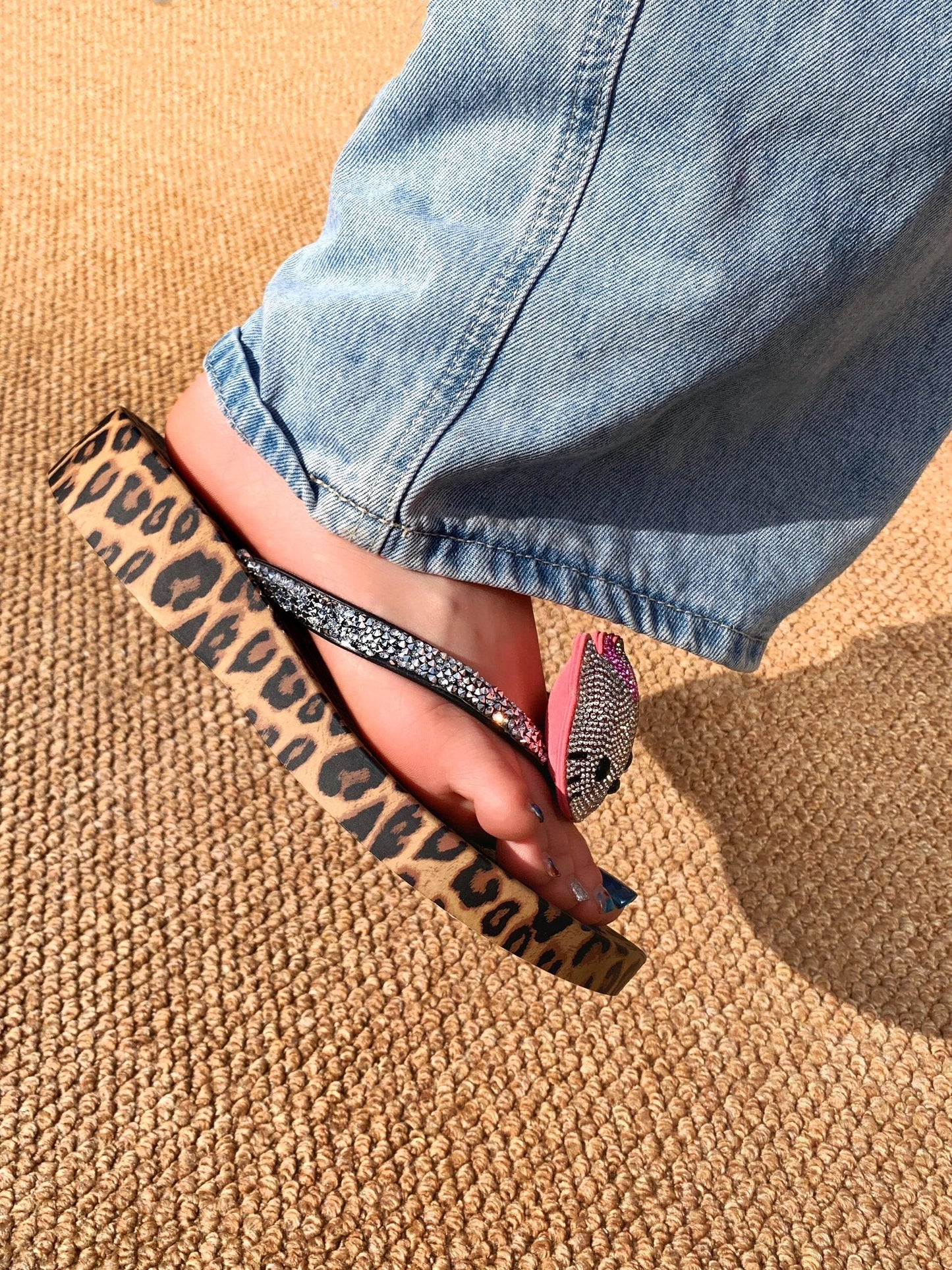 HK Leopard Print Flip Flops - Rhinestone Bedazzled Beach Sandals for Summer, Kawaii Toe Slides