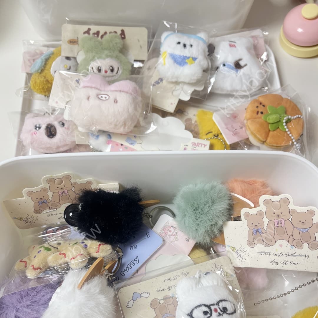 Plush Doll Keychain Lucky Bags(Random shipment, no style specified)