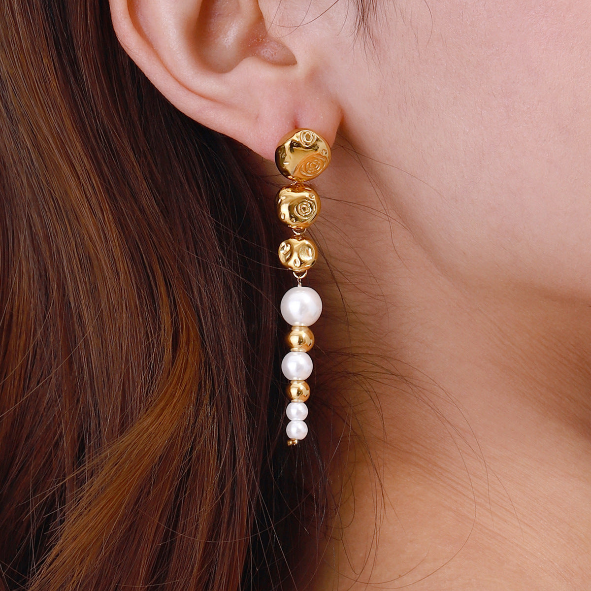 Stainless steel 18k gold-plated pearl earrings