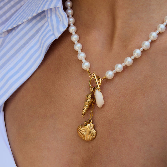 Stainless steel 18k gold-plated pearl necklace