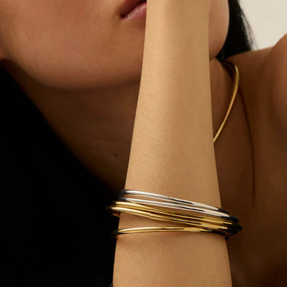 Stainless steel 18k gold-plated plain hoop bracelet