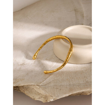 Stainless steel 18k gold-plated irregular-texture open-ended bracelet