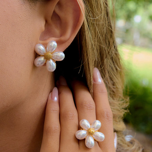 Stainless steel 18k gold-plated round floral jewelry set