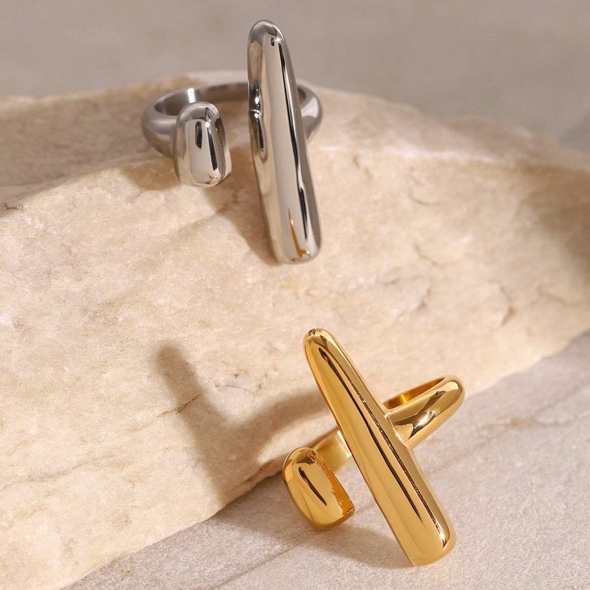 Stainless steel 18k gold-plated ring