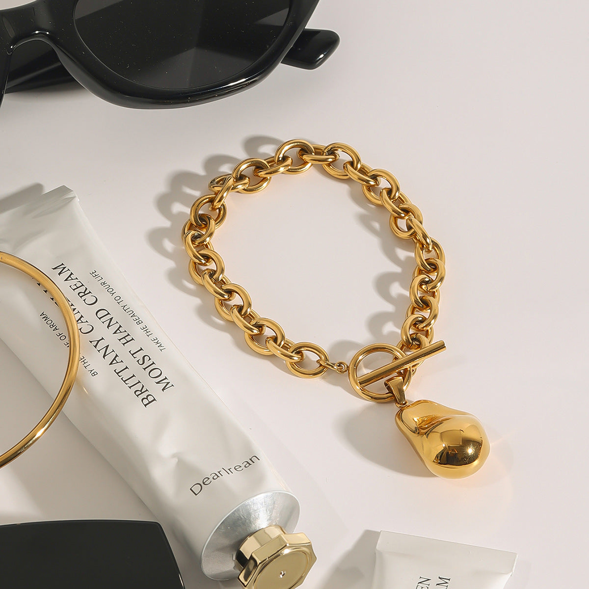 Stainless steel 18k gold-plated OT clasp bracelet