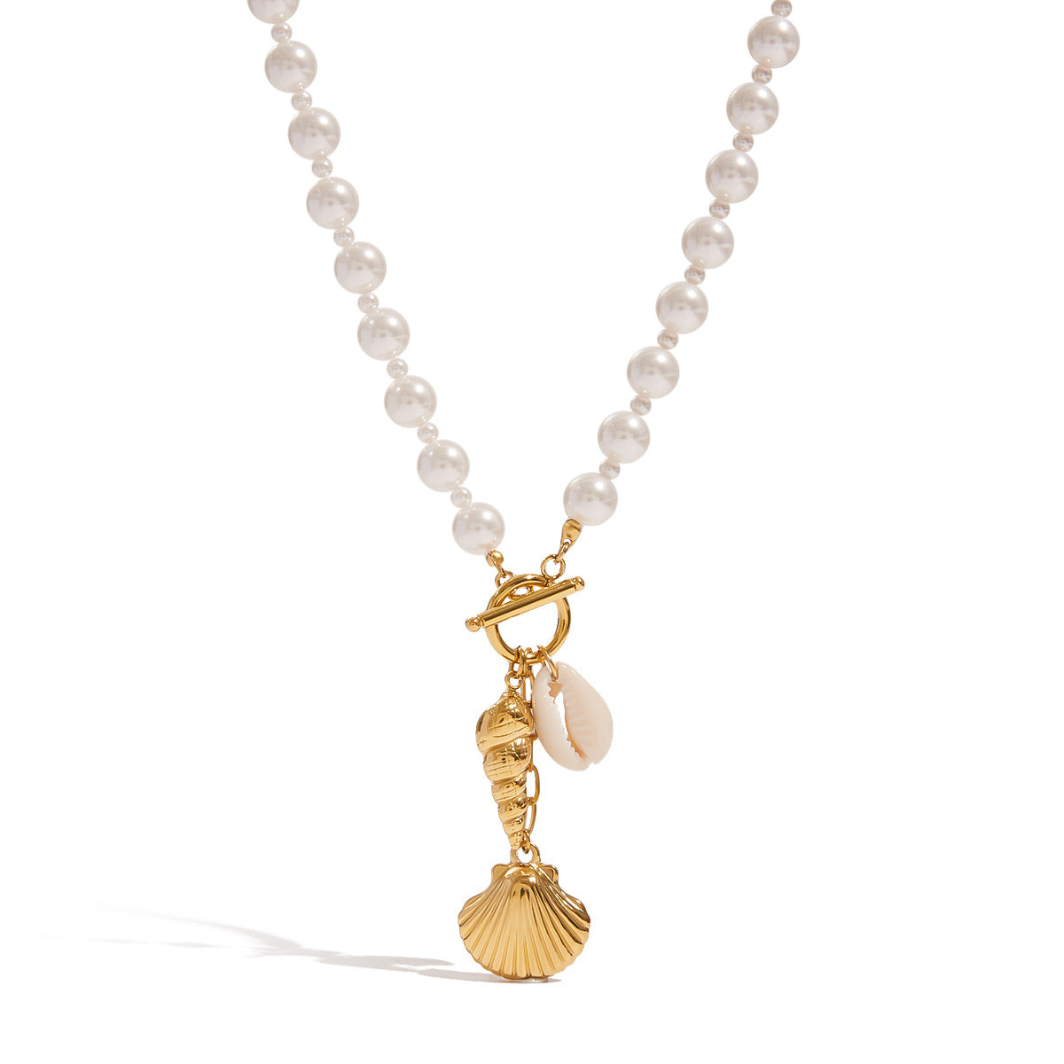 Stainless steel 18k gold-plated pearl necklace