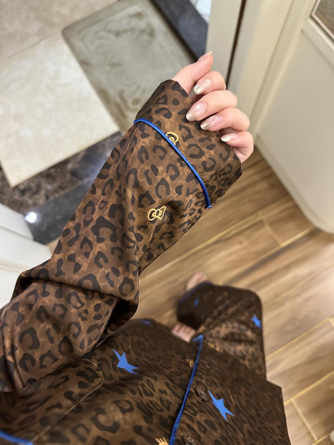Blue Star Leopard HK Satin Pajama Set – Soft Silky Sleepwear for Women, Loungewear with Kawaii Kitty Design