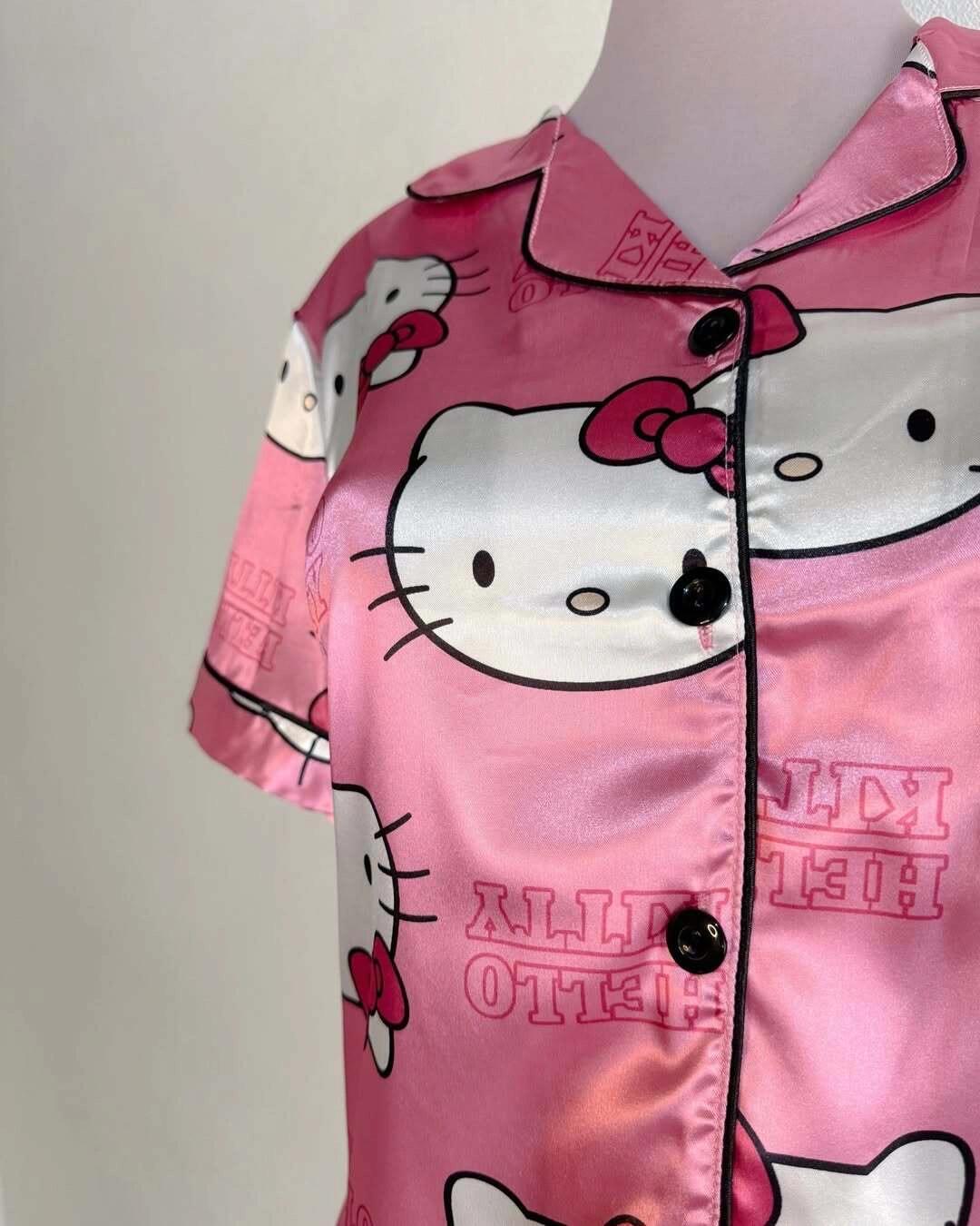 Sanrio Womens Silk Satin Pajama Sets Short Sleeve Button Down Sleepwear Cozy Loungewear 2 Piece Pjs Shorts Set （S-XXXL）