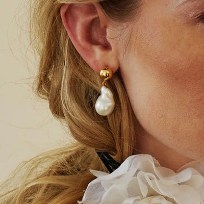 Stainless steel 18k gold-plated pearl earrings