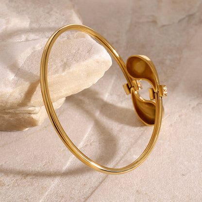 Stainless steel 18k gold-plated diamond-encrusted teardrop bracelet