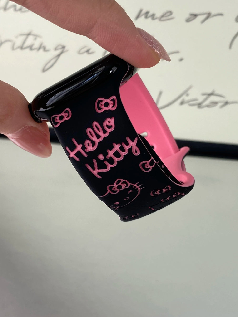 HK Engraved Silicone Watch Band – Cute Kitty Strap for Apple Watch