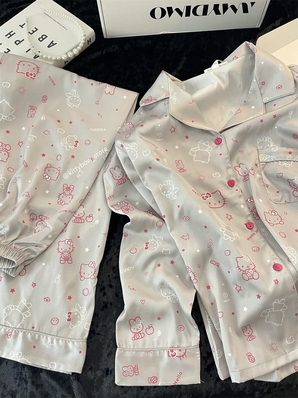 Hello Kitty Print Ice Silk Pajama Set for Women