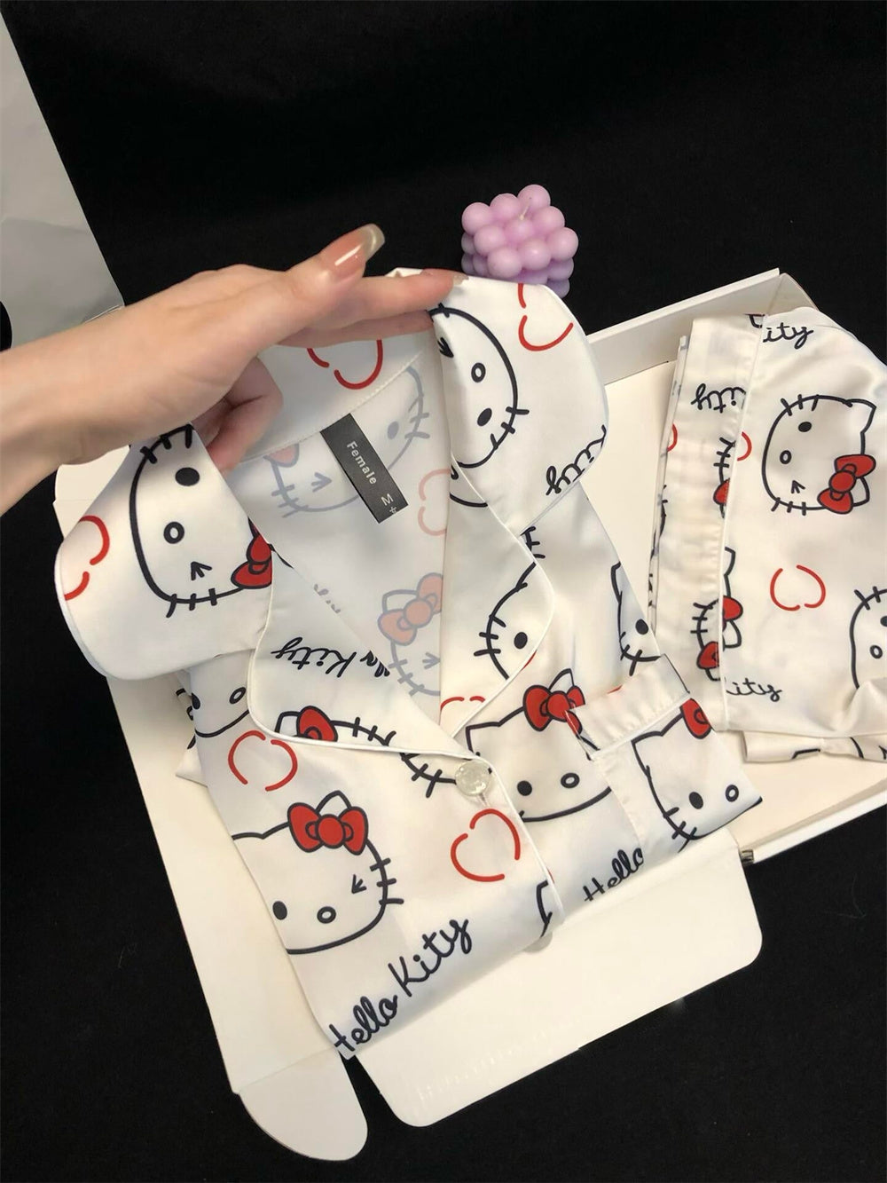 Hello kitty White Short Sleeve Shirt Shorts Satin Pajama Set