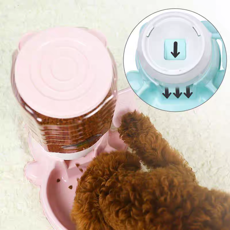 Pet self feeding toy